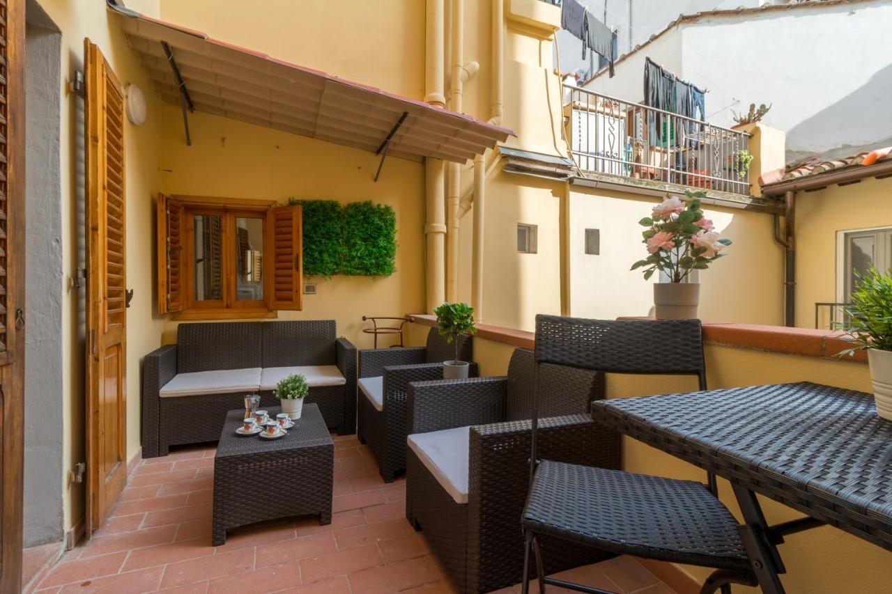 Wine Sangiovese Apartment Florenz
