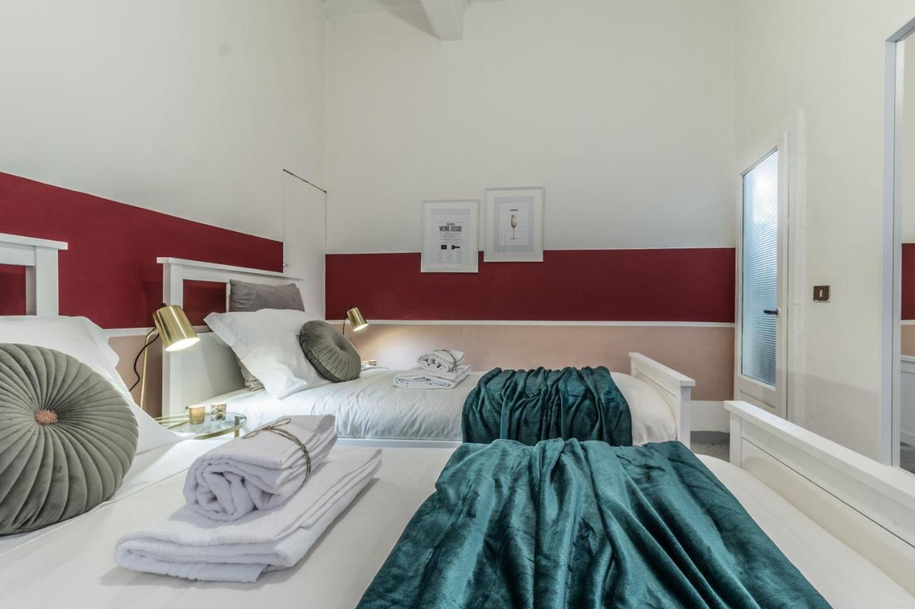 Wine Sangiovese Apartment Florenz