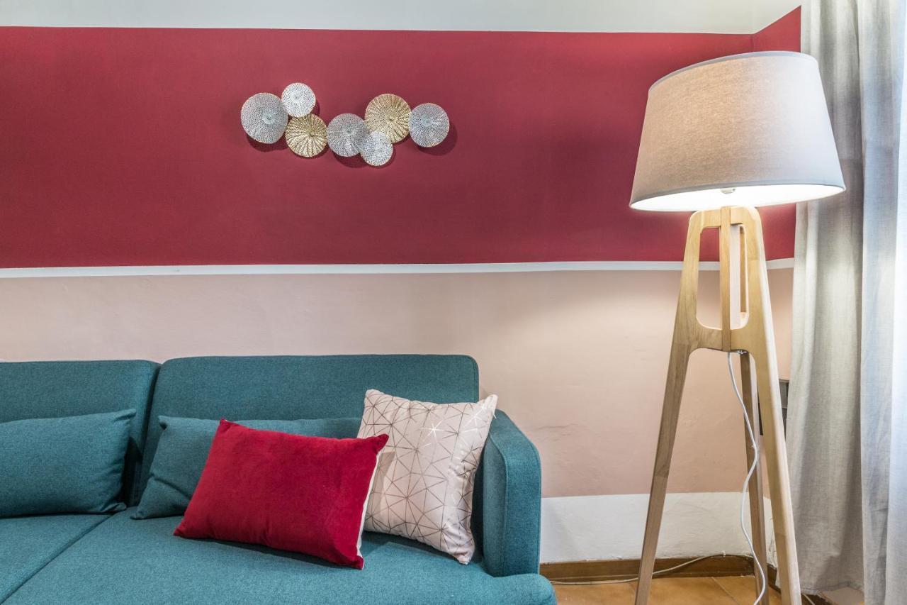 Wine Sangiovese Apartment Florenz
